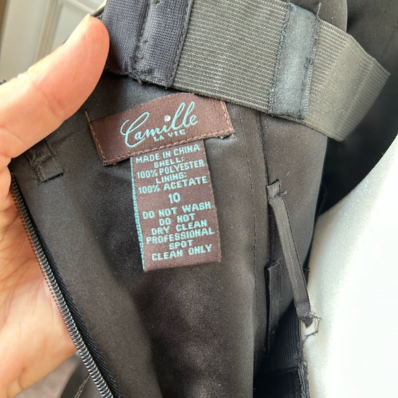 Amazing dress for any event - Picture 4 of 4